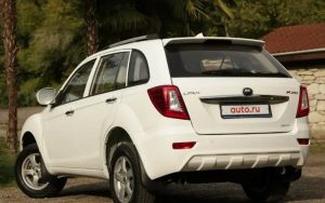 نمای عقب خودرو ليفان x60