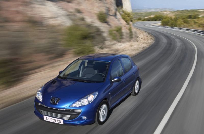 پرونده:پژو 207 -3.jpg