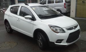 نمای جلو و جانبی لیفان X50